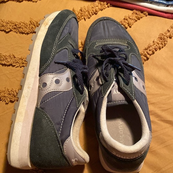 Saucony Tennis Shoe/Sneakers - Picture 3 of 4